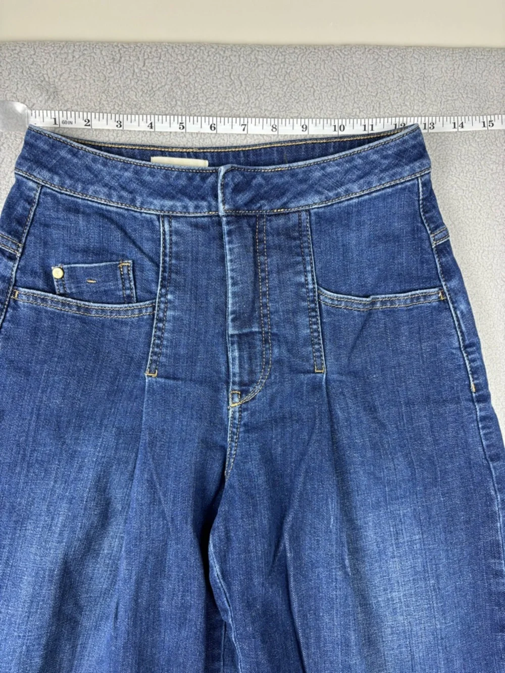 The Emory Pleated High-Rise Wide-Leg Jeans by  Anthropologie Pilcro - Picture 5 of 10